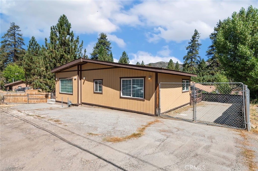 765 W Big Bear Boulevard