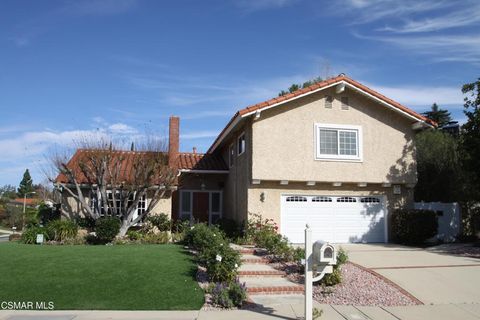 Photo of 186 Poplar Crest Avenue, Newbury Park, CA 91320 (MLS # 226001006)