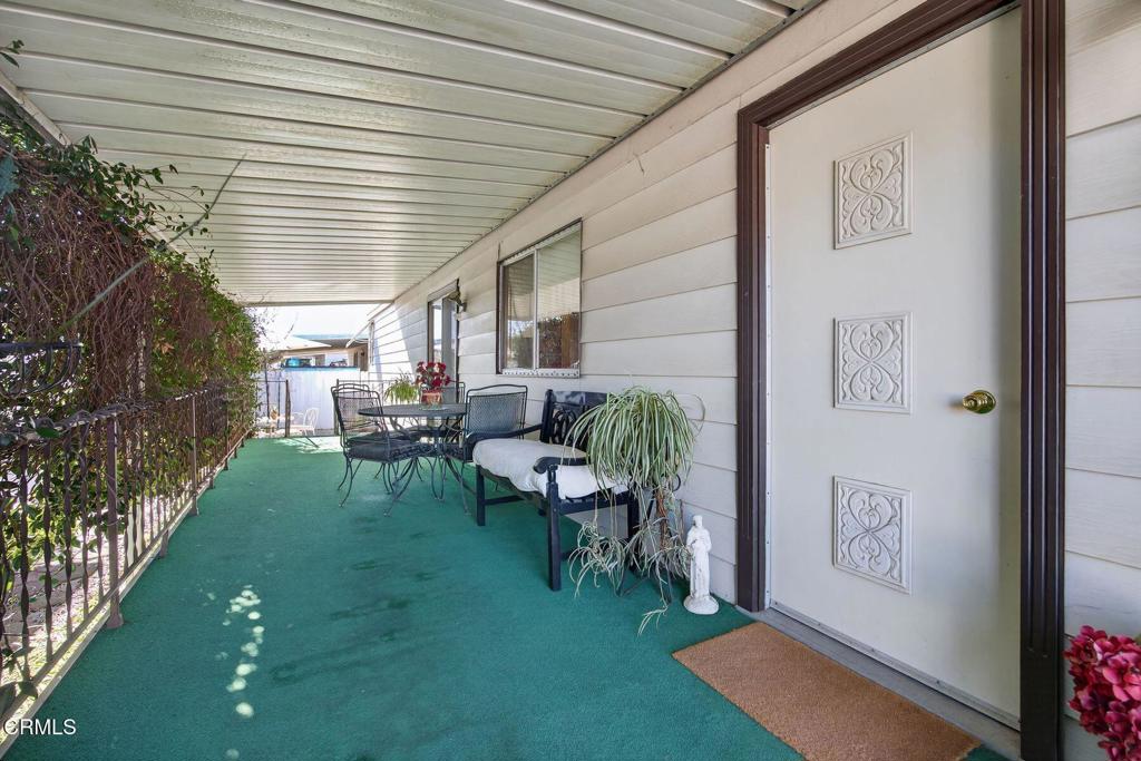 161 La Plaza Way 161