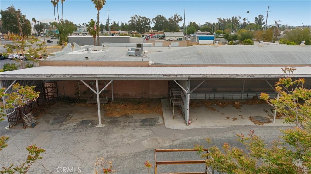 24821 Redlands Blvd