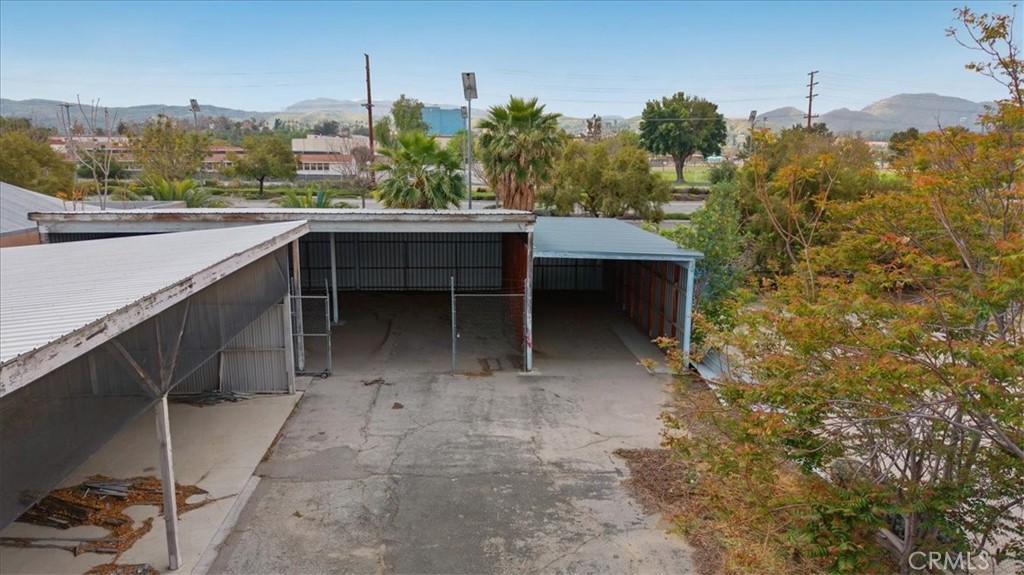 24821 Redlands Blvd