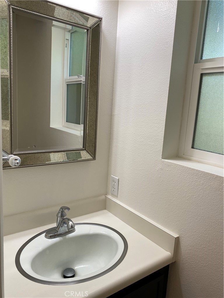 Cambri Pines Manor 02 - Residential