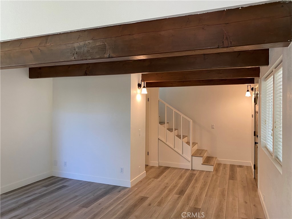 Cambri Pines Manor 02 - Residential