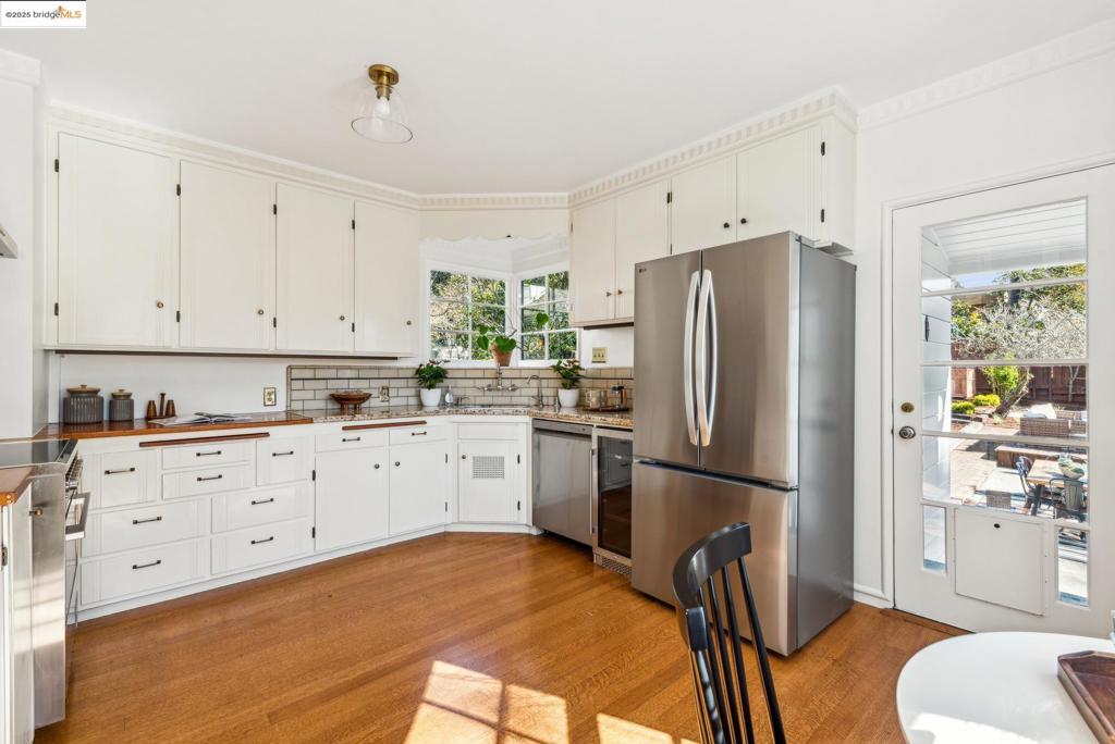 EL CERRITO - Residential