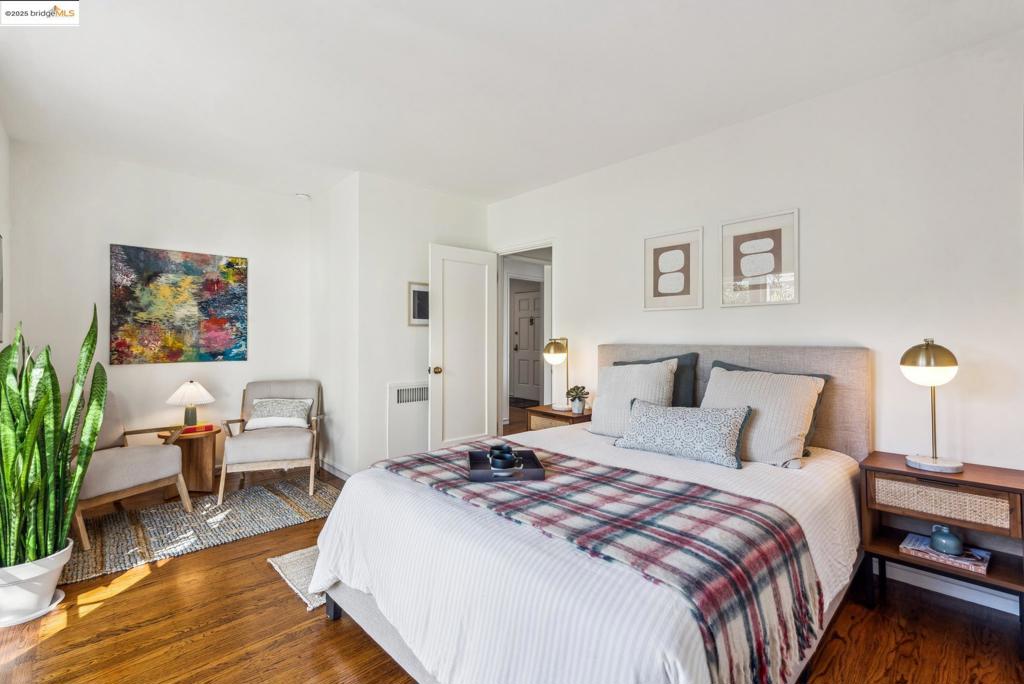 EL CERRITO - Residential