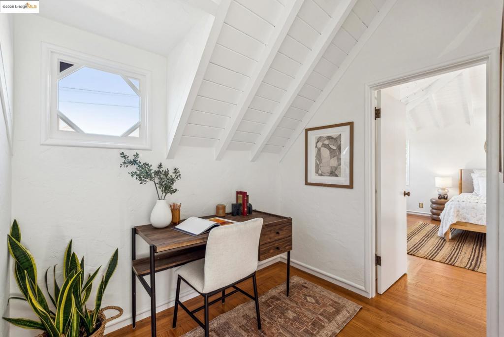 EL CERRITO - Residential