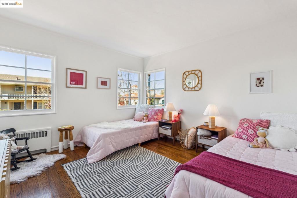 EL CERRITO - Residential