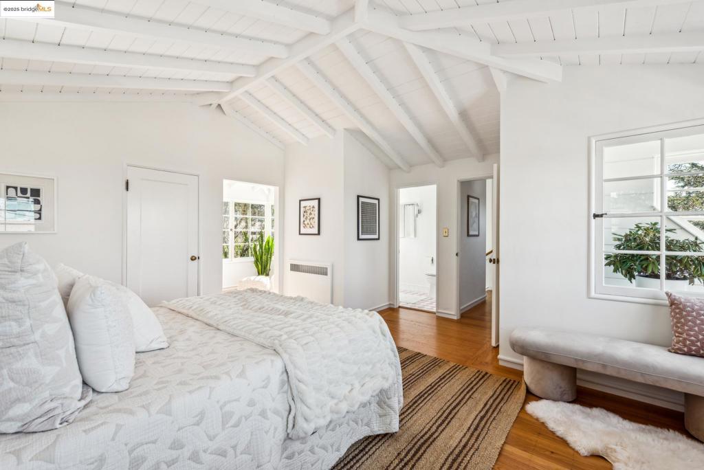 EL CERRITO - Residential