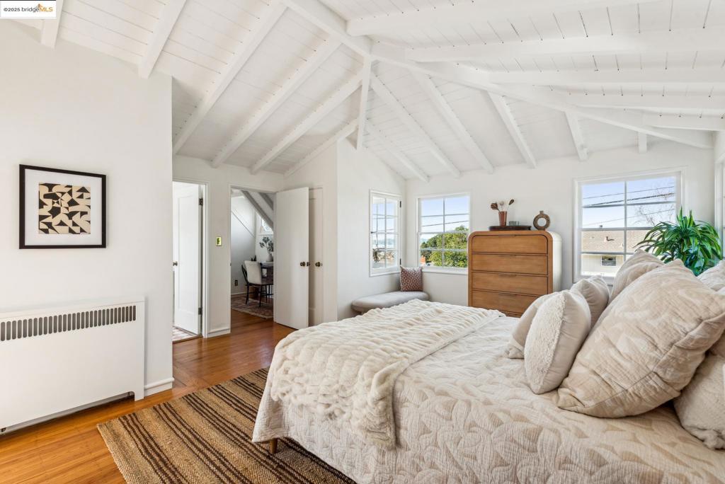 EL CERRITO - Residential