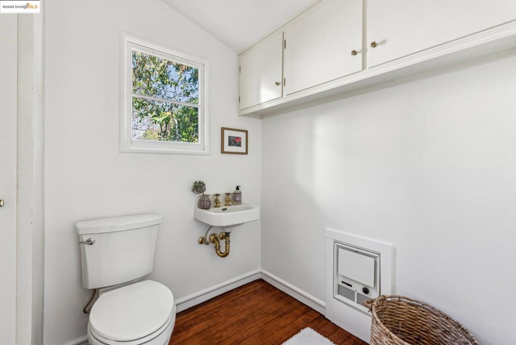 EL CERRITO - Residential