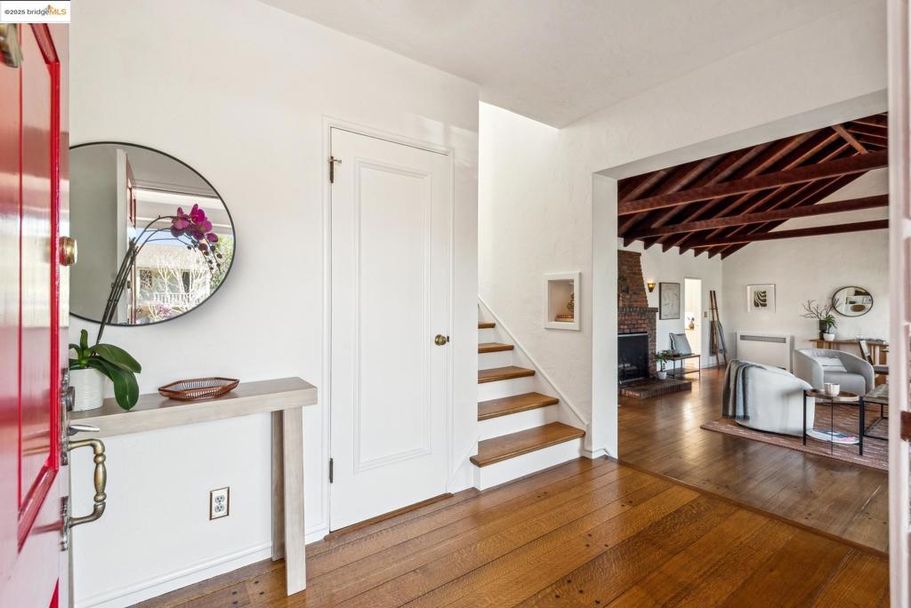 EL CERRITO - Residential