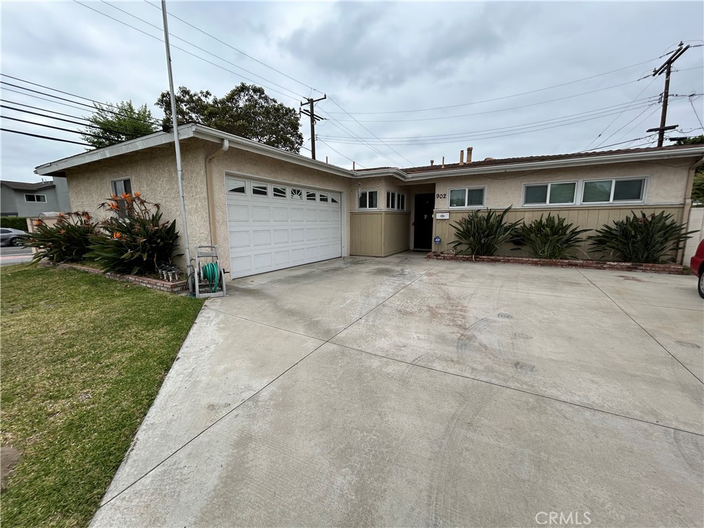 902 Alene Circle