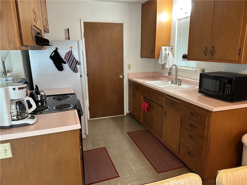 12724 Island
