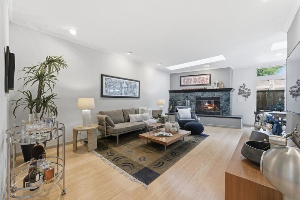 Photo of 1962 Menalto Ave #B, Menlo Park, CA 94025 (MLS # ML82025240)