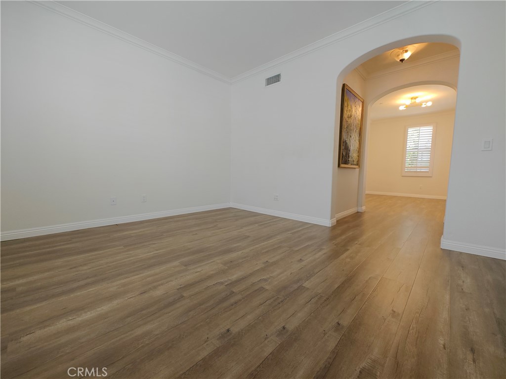 23 Bower Tree