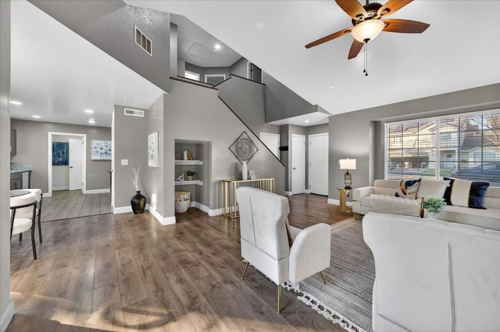 Photo of 4639 W Saginaw Way, Fresno, CA 93722 (MLS # ML82031360)