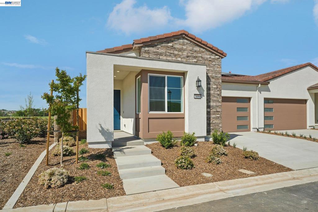 Photo of 1151 Riverbend Drive Dr, Brentwood, CA 94513 (MLS # 41146370)