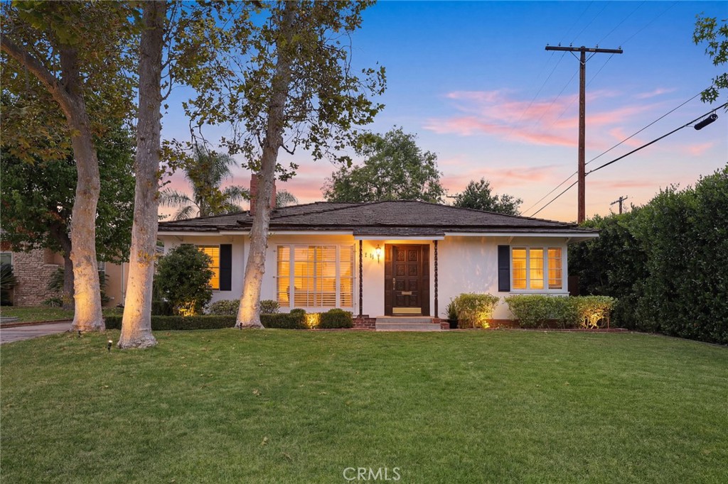 1011 Portola Drive