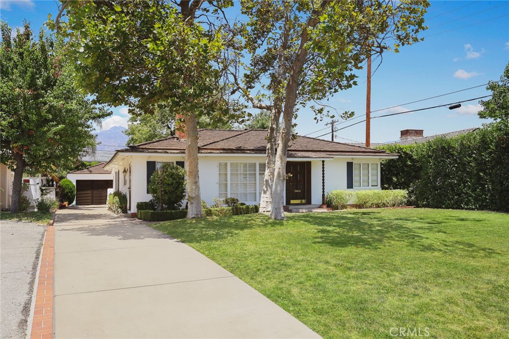 1011 Portola Drive