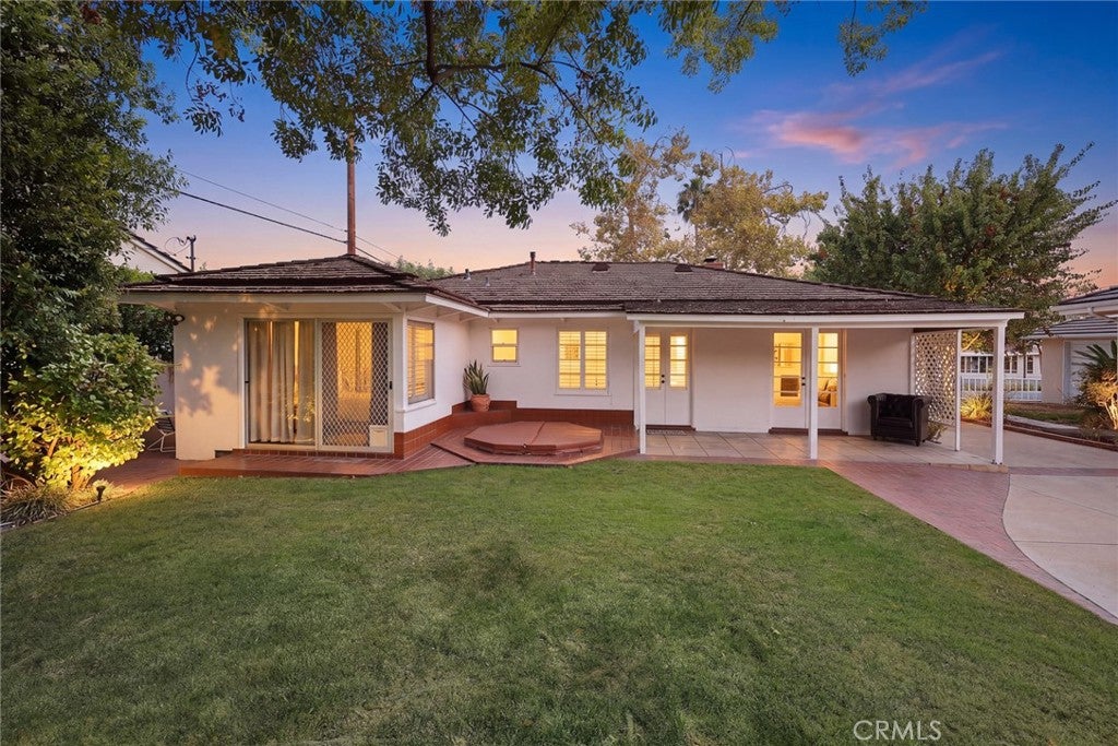 1011 Portola Drive