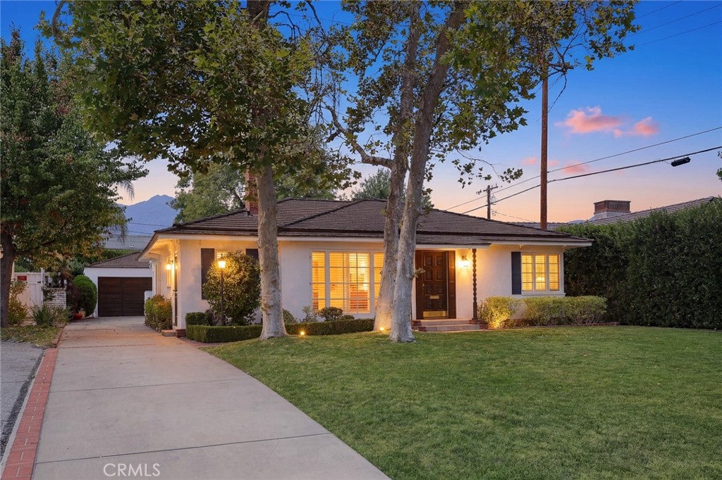 1011 Portola Drive
