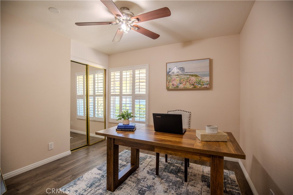 2528 N Tustin D