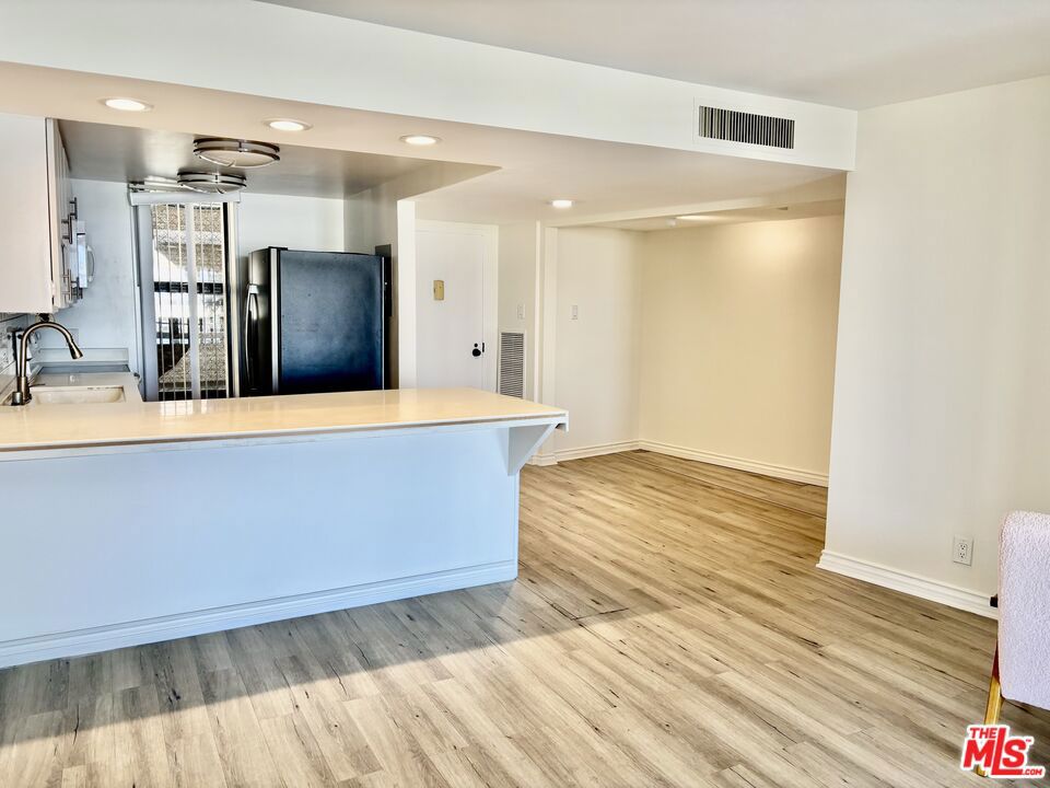 4335 Marina City Drive 134