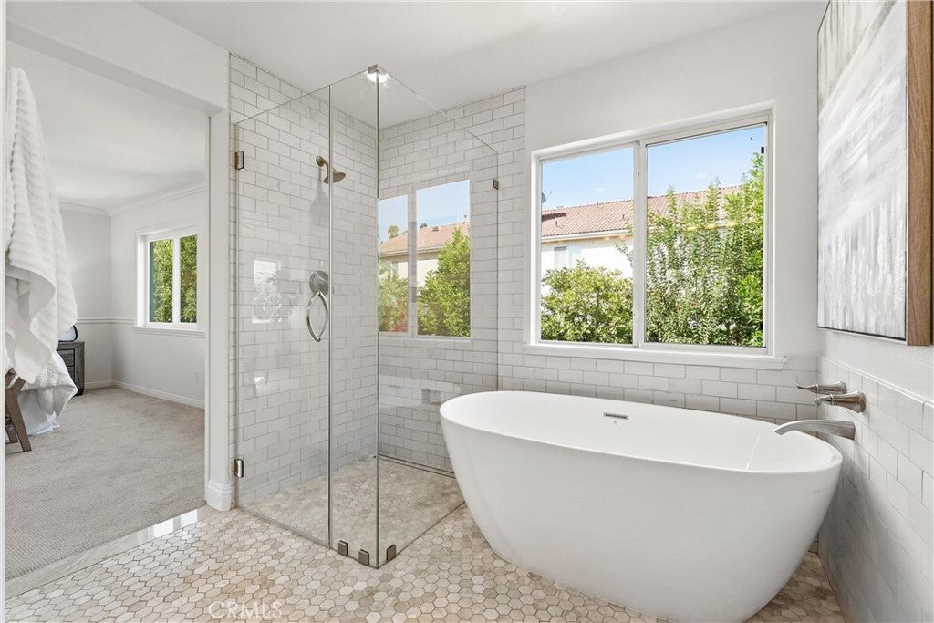 81 Linhaven, Irvine CA 92602 - Photo 20