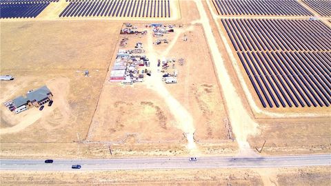 0 W Avenue K Lancaster CA 93536