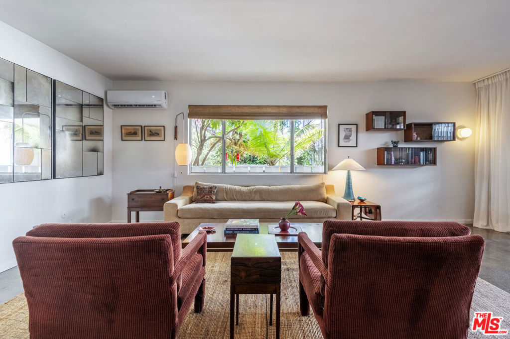 4343 Finley Avenue 2