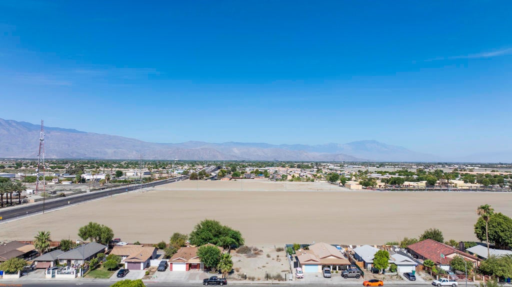 51879 La Ponderosa Drive