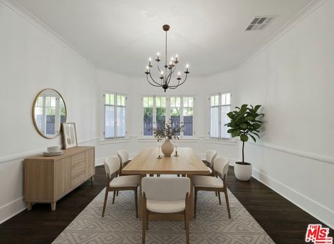 Photo of 743 N Orange Drive, Los Angeles, CA 90038 (MLS # 26661989)