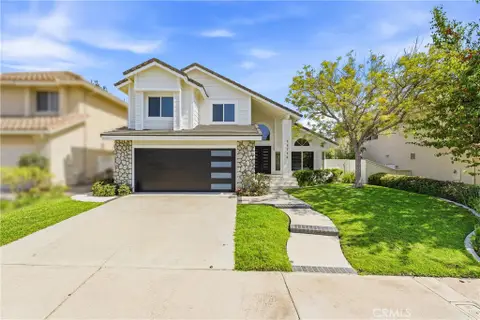 MLS: OC26170597