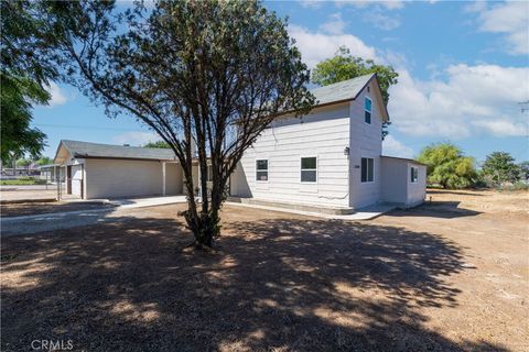 30985 Reservoir Avenue Nuevo CA 92567
