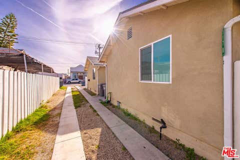 Tiny photo for 117 S Hayes Avenue, Oxnard, CA 93030 (MLS # 26830101)