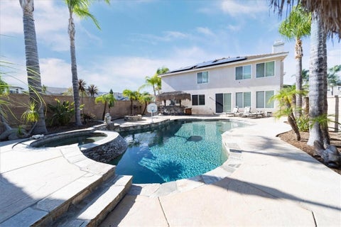 Tiny photo for 42151 Kimberly WAY, Murrieta, CA 92562 (MLS # SW26198779)
