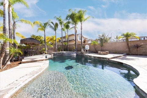 Tiny photo for 42151 Kimberly WAY, Murrieta, CA 92562 (MLS # SW26198779)