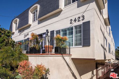 Photo of 2423 4th Street #5, Santa Monica, CA 90405 (MLS # 26638285)
