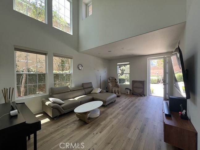 2546 Hibiscus Street