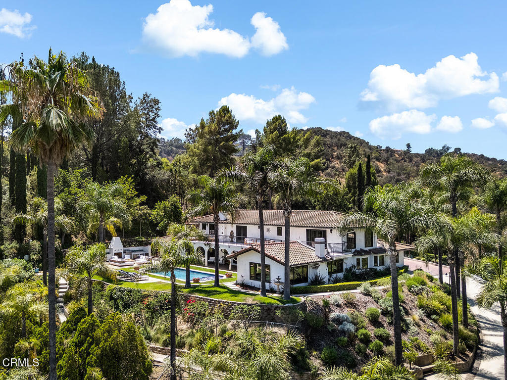 420 Inverness Drive