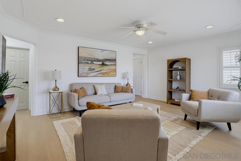 5374 Bonita Dr
