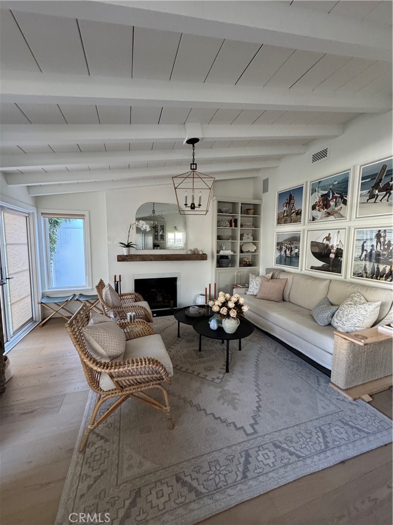 Corona del Mar North of PCH (CNHW) - Residential Lease