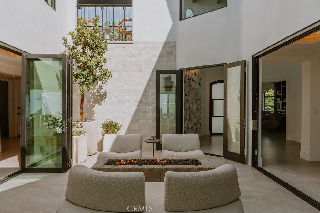 Spyglass Hill Custom (SPYC) - Residential