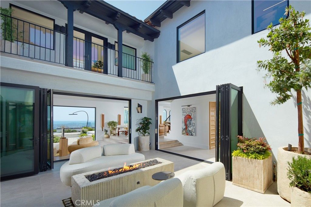 listing image 130729686772304296245