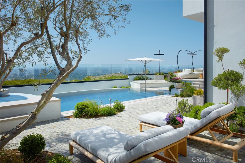 17 Muir Beach Circle