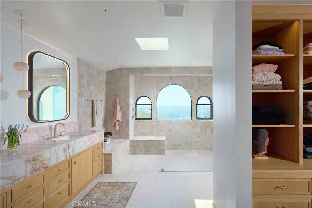 Spyglass Hill Custom (SPYC) - Residential
