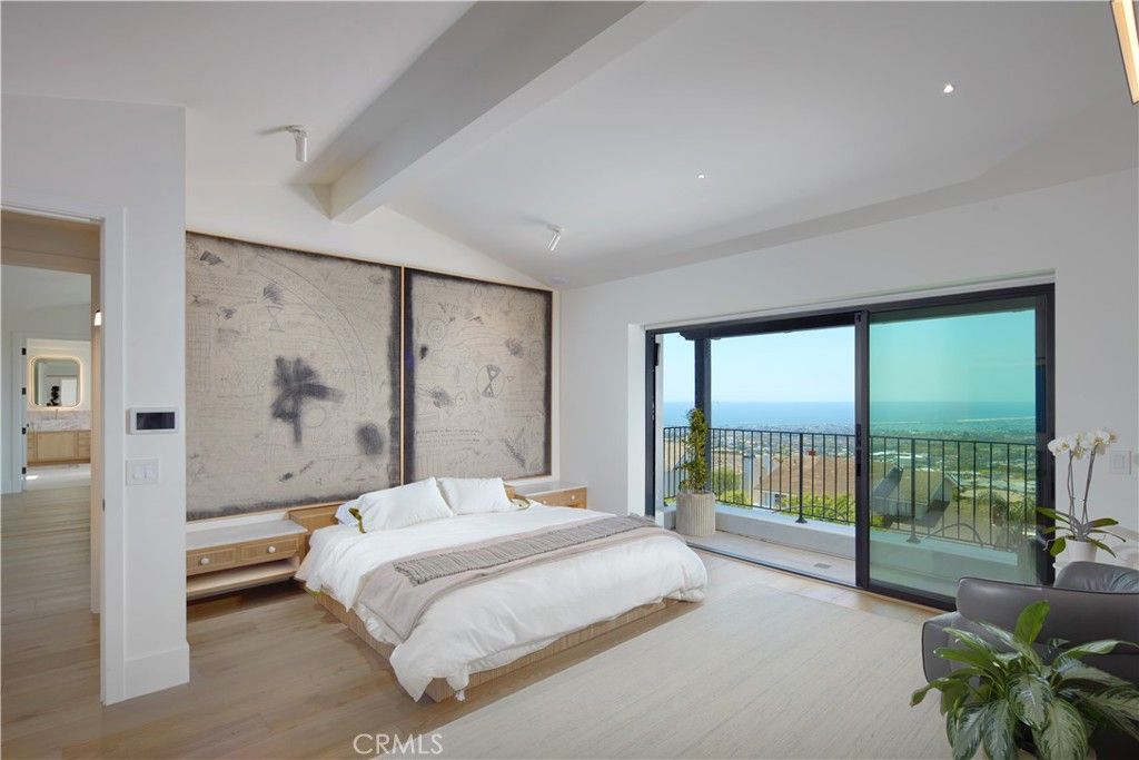 listing image 130720306014149438995