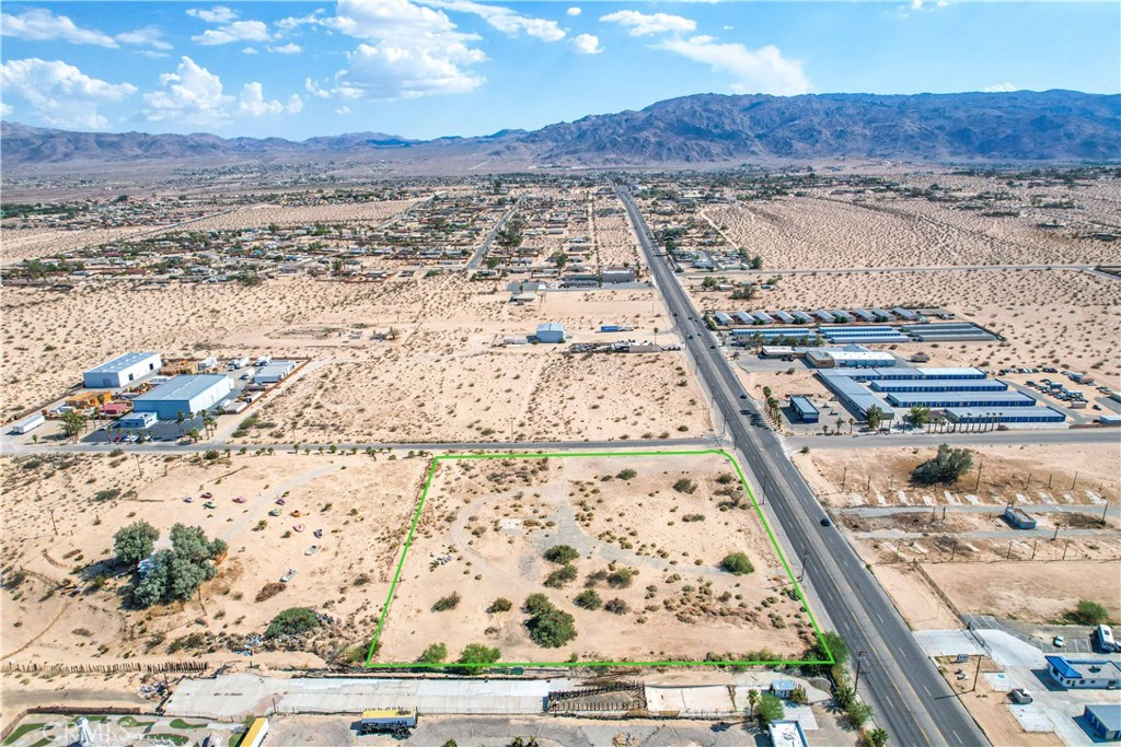 4973 Adobe Road