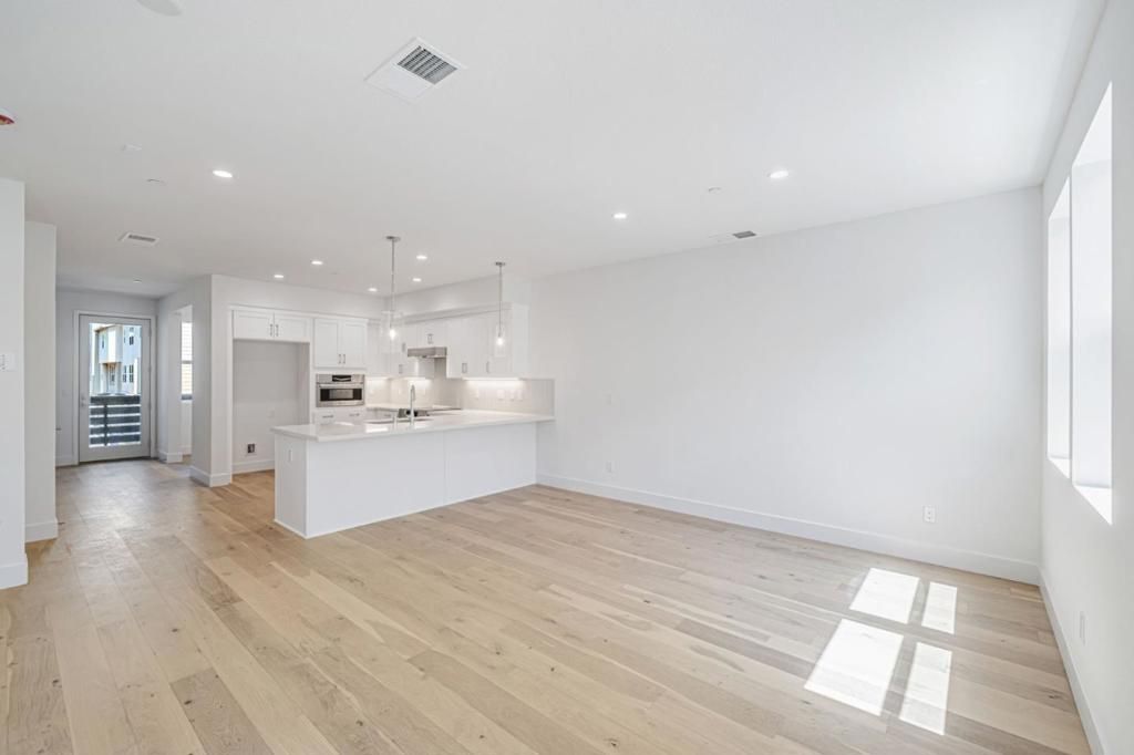 Photo of 3308 Seashell Terrace, San Ramon, CA 94583 (MLS # ML82031484)