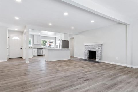 Tiny photo for 720 Gough Ave Ave, Templeton, CA 93465 (MLS # 250040309SD)